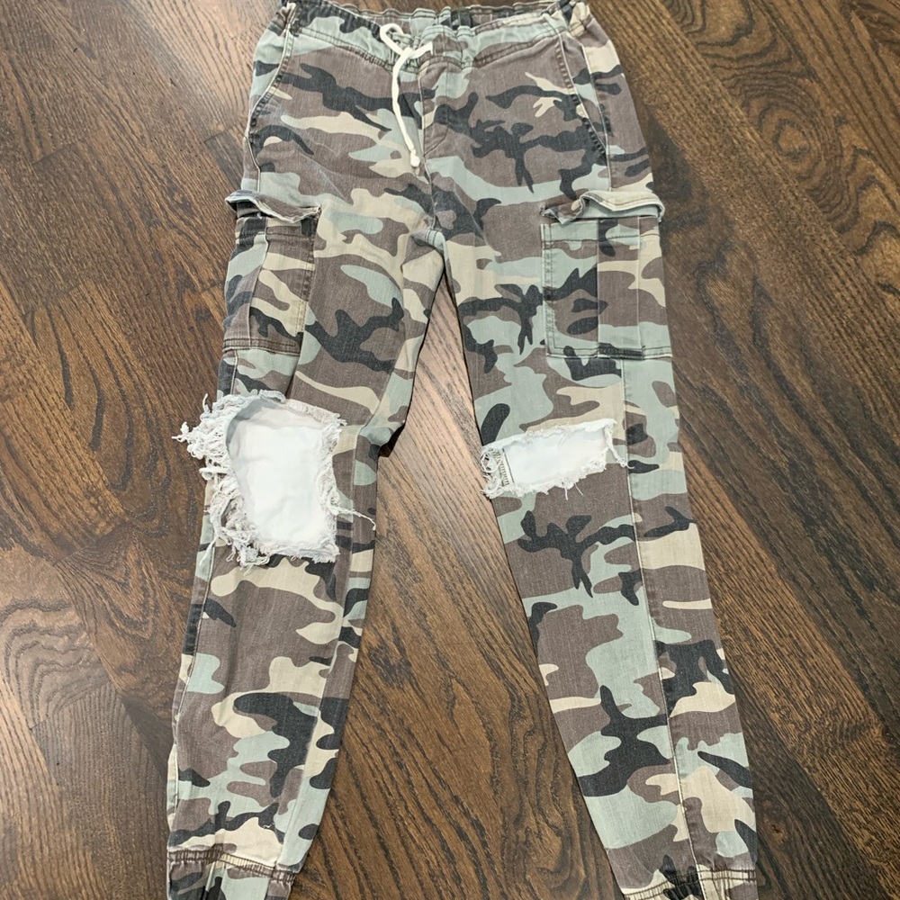 GJG camouflage jeans